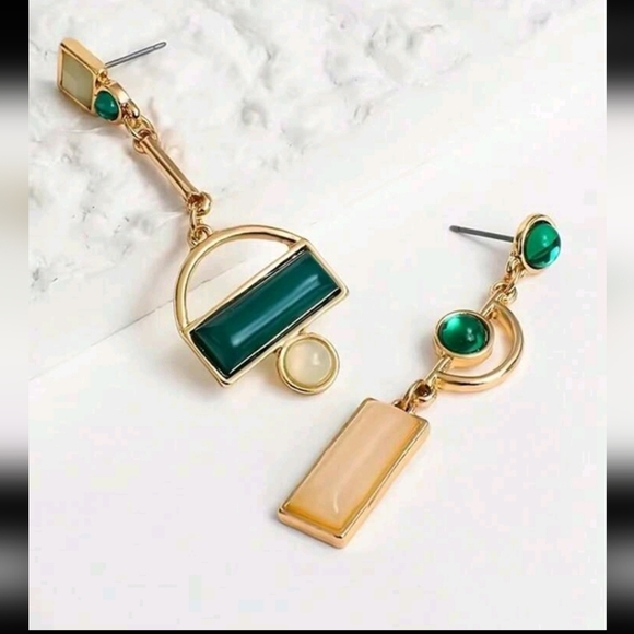 Beige earrings w Green - Picture 5 of 5